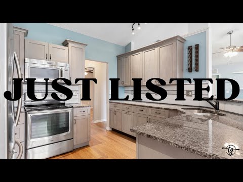 JUST LISTED in Palm Coast $374,900