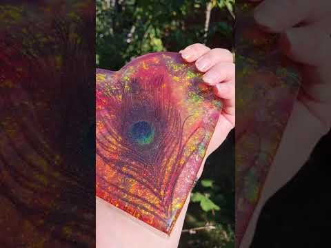 Herz-Deko aus Epoxidharz mit echten Blumen