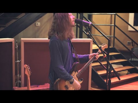 "Mirrors" - Live in Studio - Matthew Scott