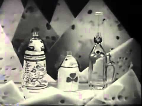 1962 Schultz and Dooley Beer Commercial Spacemen