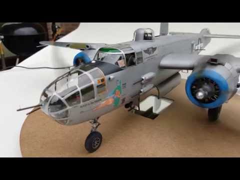 HK 1/32 B-25 - Maid in the Shade