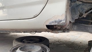 “Rust Completely Ate My Car! 😱 Unbelievable Damage!”