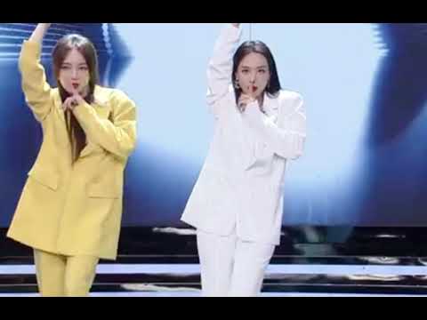 王霏霏 Wang Feifei and Meng Jia 孟佳 dancing Hush by Miss A 미쓰에이 on Day Day Up 天天向上 #shorts