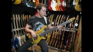 Video thumbnail for TUNE Bass Maniac TBJ52 NT by Владимир Демидов