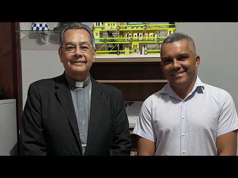 Bispo participa de reunião em Pedras de Maria da Cruz