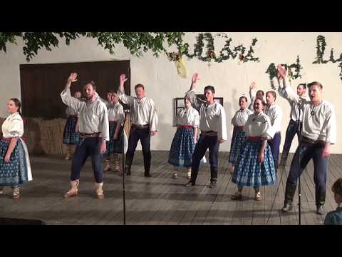 Setkání pod lipú 2017 - Folklorní soubor Vsacan ze Vsetína.