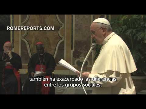 Para el Papa, la desigualdad amenaza la democracia