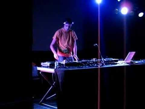 Iñaki Iñarra a.k.a. Since80 Elektronikaldia 2004