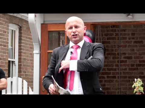 85 Park Avenue Ashfield, Auction