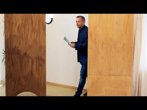 اليمين الشعبوي الألماني يهدد حزب المستشارة في ولاية مكلنبورغ فوربومرن