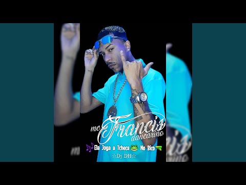 Ela Joga a Tcheca no Bico