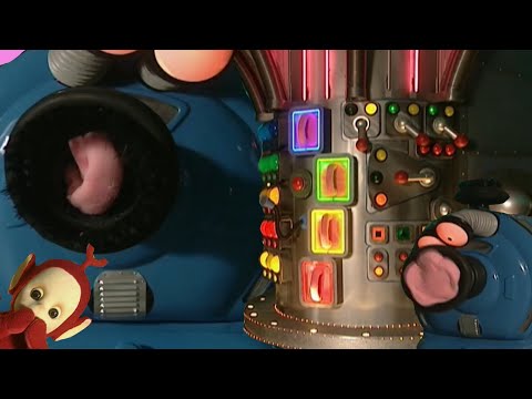 Noonoo tidies up Po tubby sponge !