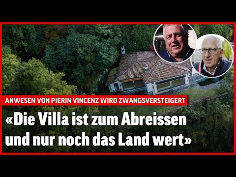 Interessenten besichtigen Anwesen von Pierin Vincenz vor Zwangsversteigerung