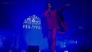 Goldfrapp - Strict Machine (6 Music Festival 2017)