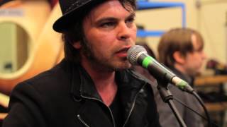 GAZ COOMBES PERFORMS 'THE GIRL WHO FELL TO EARTH' LIVE // DR. MARTENS // LIVE AT LEEDS