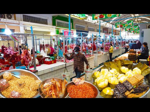 Life In Market - Late Morning Walk Around Boeung Trabaek Market