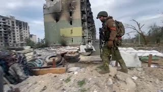 Des combats de rue : les forces russes affrontent les soldats ukrainiens dans Severodonetsk
