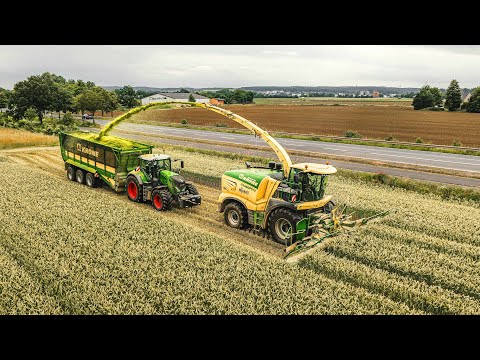 Krone Power bei LU Winkels: BigX mit XCollect trifft auf Fendts beim GPS häckseln | Grabofarming