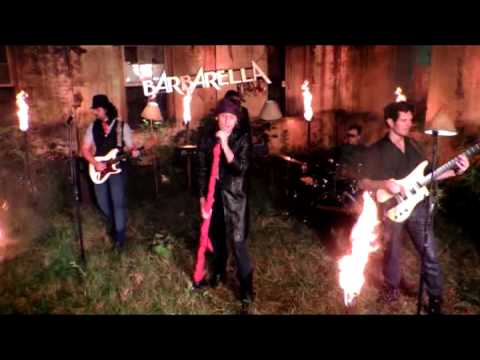 Banda Barbarella - Noites de Verão ( Clipe )