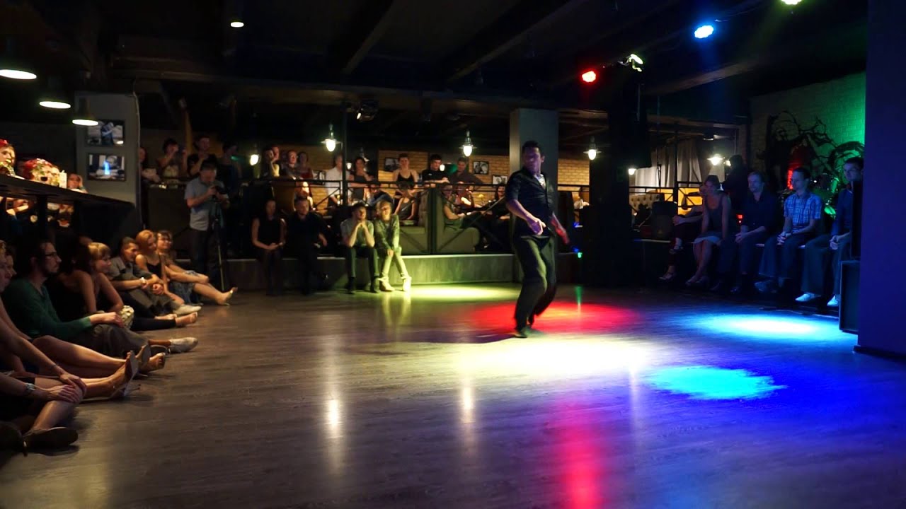 Выступление Emilio Cornejo и Марии Морено. (Malambo)