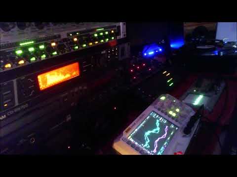 PEACE BY PIECE   NOBODYS BUSINESS    24bit DAC@48Khz