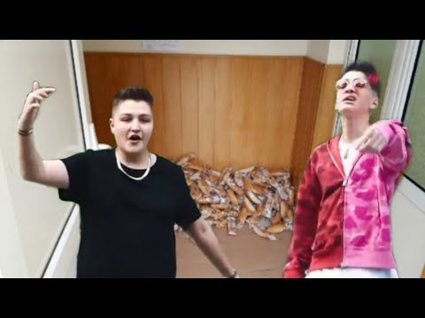 Elias - Pachete de bani (Parodie)