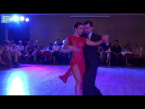  Vassia Thanopoulou  and  Gabriel Marino  are  dancing  to  the  vals  "  Mentias  "  by  Juan D'Arienzo  at  Sunny Tango Festival  in  2019