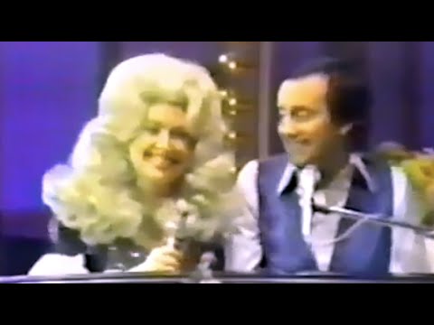 Dolly Parton & Ray Stevens - "Searchin'" (Live on The Dolly Show, 1976)