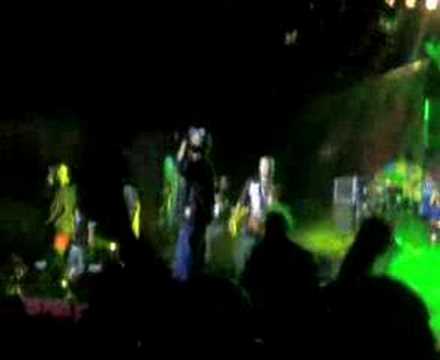 ceza10yıl konseri KADIKÖY ACİL-EMRE BARANSEL-ALATURKA MAVZER