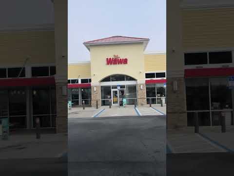 WaWa gas station #jacksonville #florida #gas #wawa #food #sandwich #904