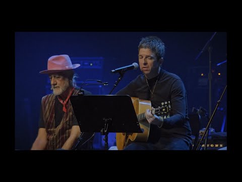 Videoclip de The World Keep On Turning — Fleetwood Mac