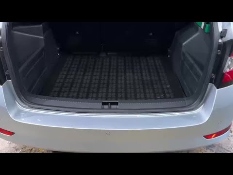 Skoda Fabia 1.0 TSI - PARKING SENSORS - STEERING W - Image 2