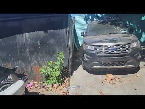 Una visita a don Rogelio,  con juguito y ice cream,  retired senior living on his own in El Salvador