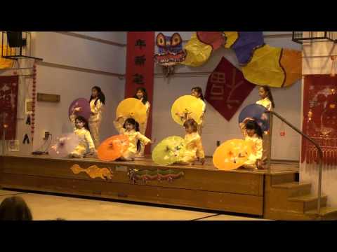 2012 Chinese Umbrella Dancing