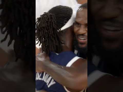In those Olympic moments... we all need a hug. ????????