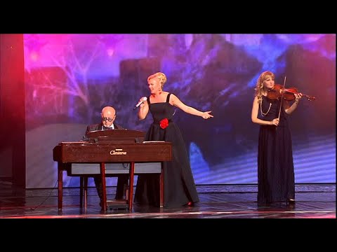 Kamaliya live - "Waiting" - soundtrack from  "What About Love"