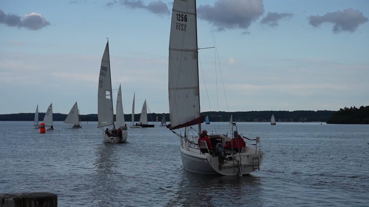 Regen & Wind begleiten letzte Donnerstagsregatta