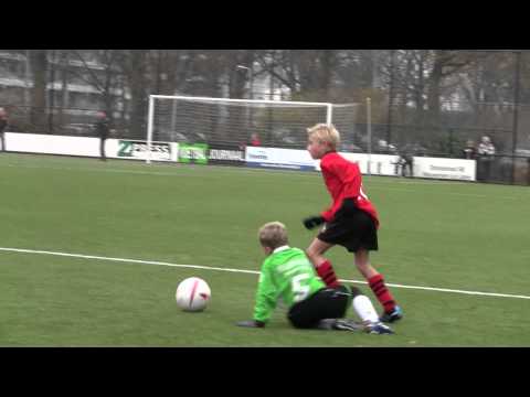 VVNF1 - Capelle F1 (7-0) 20101127-00056.MTS