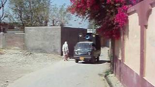 preview picture of video 'Veg Vendors Van in Kharana Pir Ghazi  (Modern)'