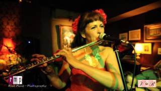 Annique Azure - Cabaret Jazz Chanteuse (Performance Carnival at The Victoria Room)