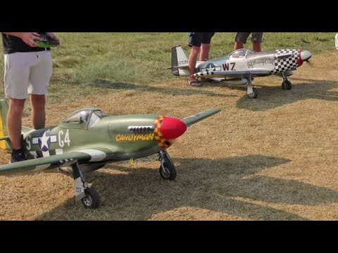 2 x 1/4 SCALE RC NORTH AMERICAN P-51D MUSTANGS DISPLAY - DEANO & BILLY AT STOW MARIES - 2020
