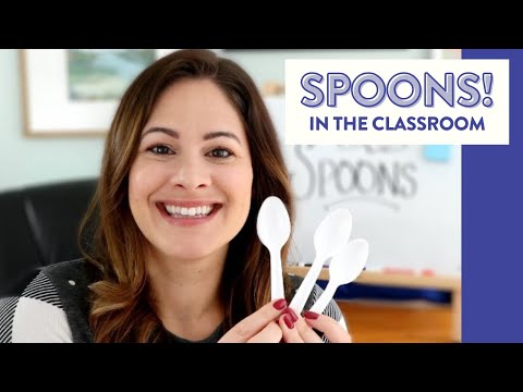 Playing Spoons in the Classroom // how to play spoons with math and literacy!