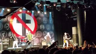 Bad Religion - Fuck you + 52 seconds (live in Amst