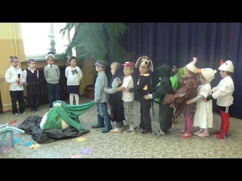 Inscenizacja "Rzepki" Juliana Tuwima.