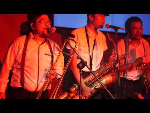 Leonardo and His Impeccable Six - When The Saints Go Marching In/I Like Pie