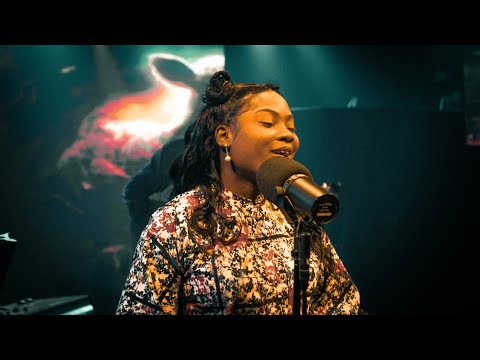 Victoria Orenze - I Get Backing (Cover)  | Mac Roc Sessions ft Grace Idowu