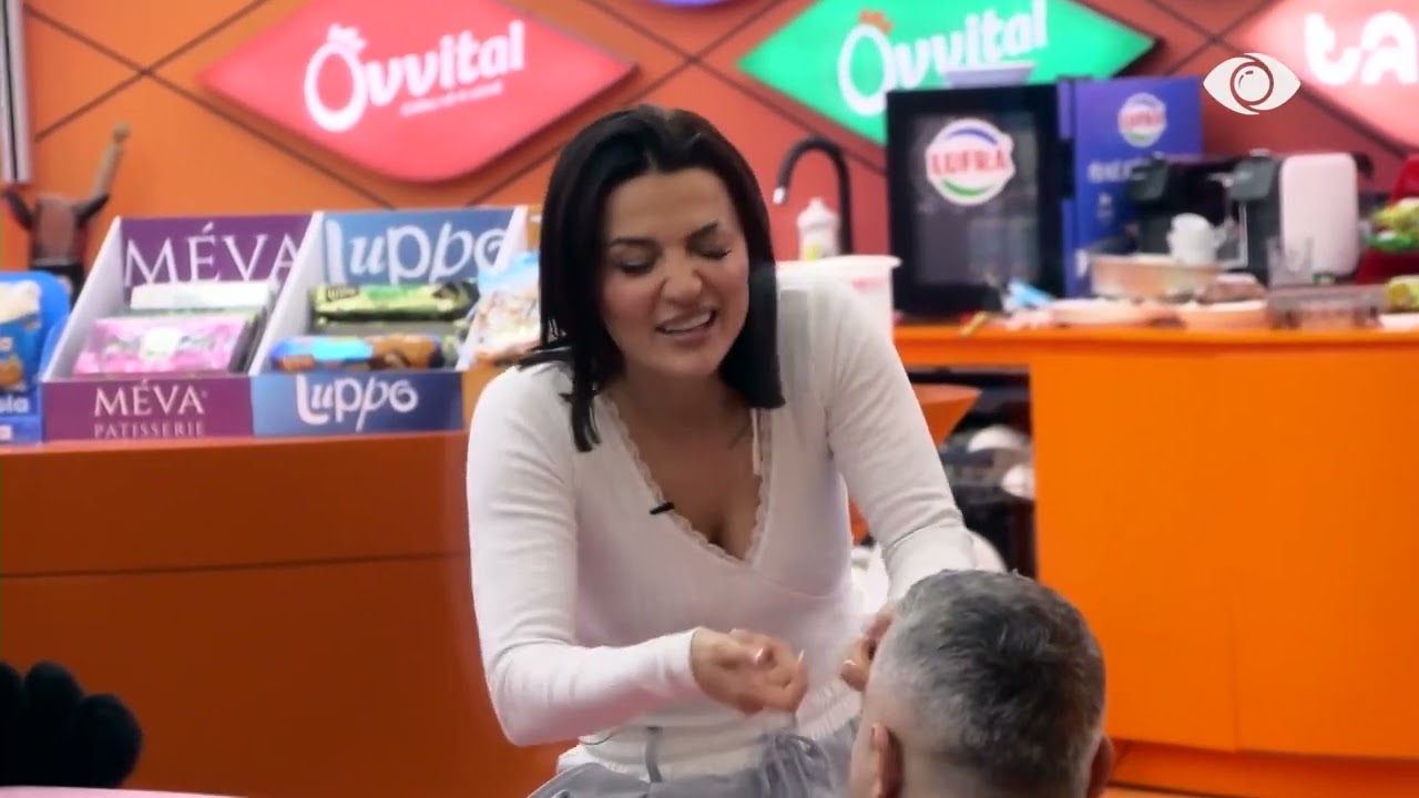 Baby G imiton Juelën para Rogertit: Ti i ke qejf lojtaret e dobëta