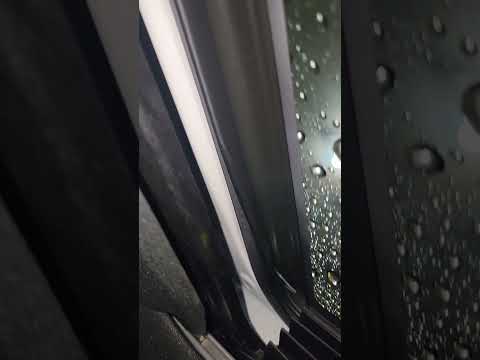 video of a controlled water leak from highlander 2021 xse (doesn't always stay in tray)