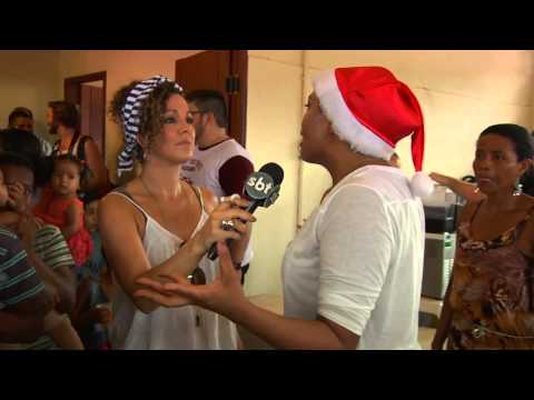 Ursula Vidal acompanha o Natal das crianças do Lixão do Aurá.