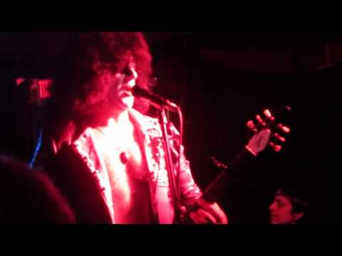 030114 11:35 KISSTORY: CREATURES OF THE NIGHT